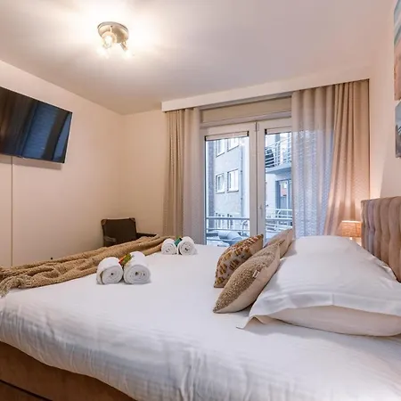 Spacious Comfortable And Modern With Sea View Apartman *